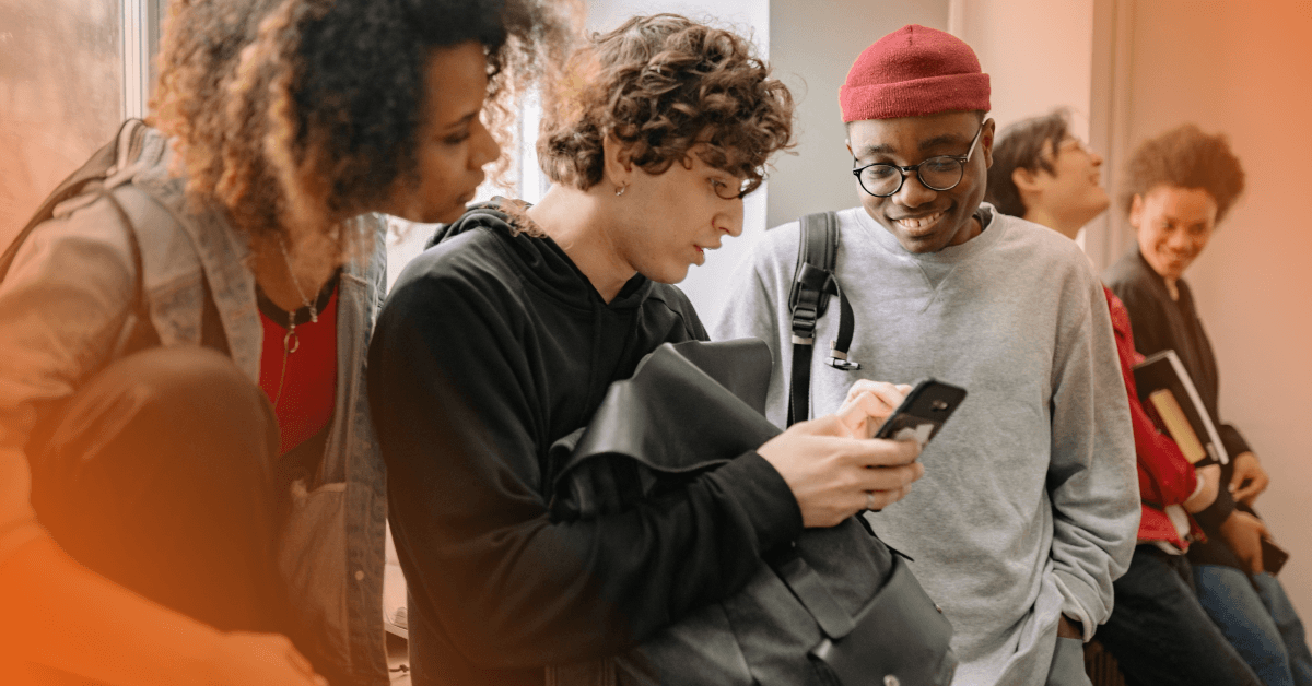 students using smartphone